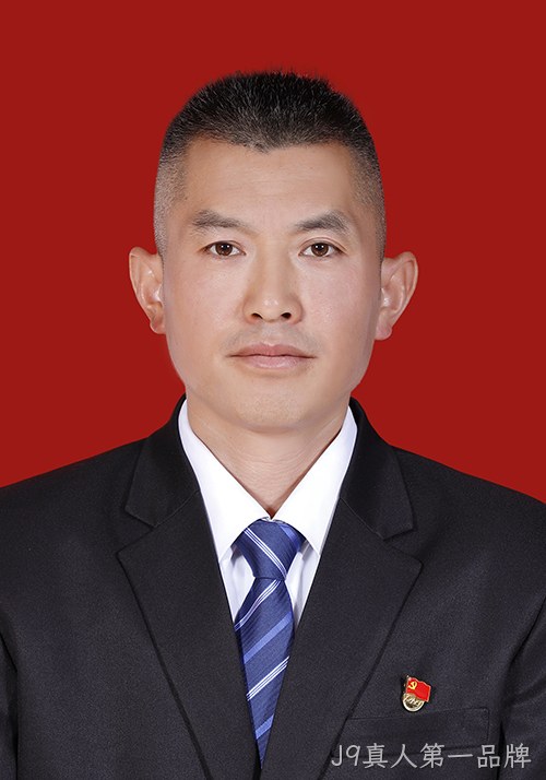 封刚
